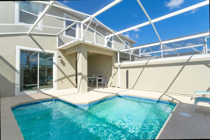 Pool 23 of 59