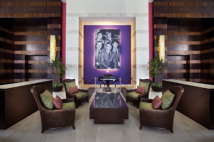 Guest Lobby