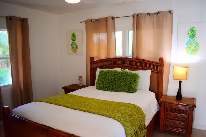 Room 5 of 74