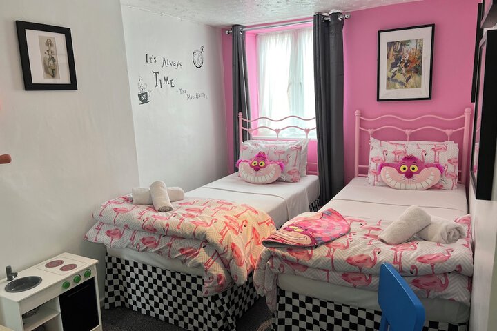 Room 29 of 48