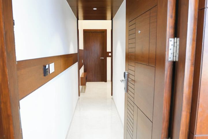 Room 26 of 43