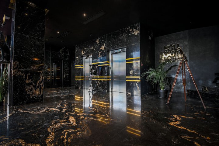 Hotel Interior 4 of 97