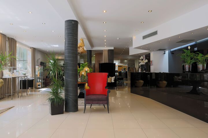 Hotel Interior 10 of 89