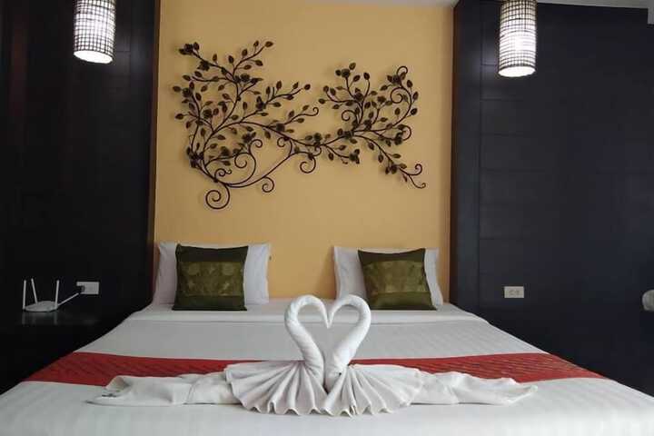 Room 20 of 53