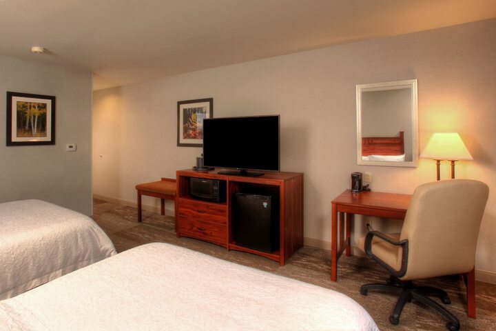 Room 90 of 261