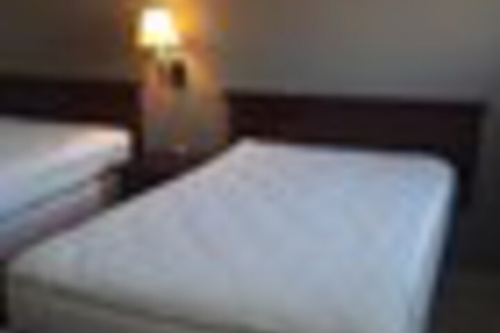 Room 20 of 111