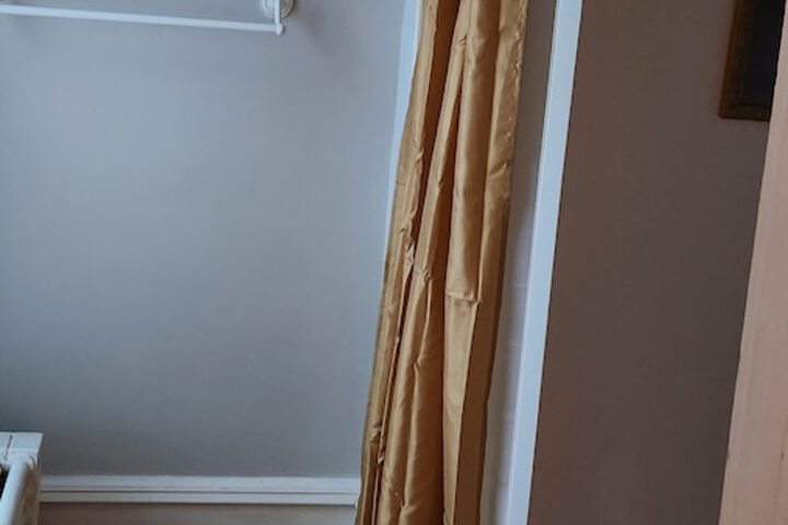 Room 69 of 83