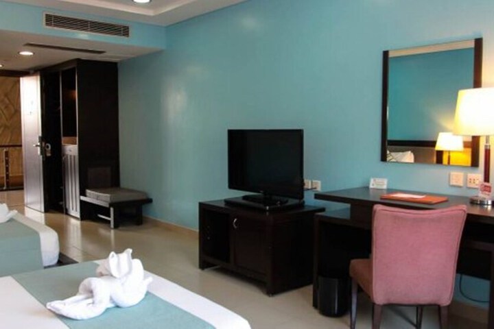 Room 15 of 70