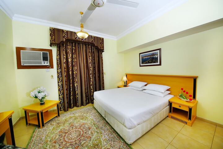 Room 10 of 74