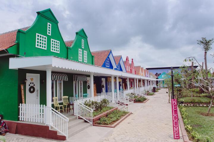 Dira Hotel