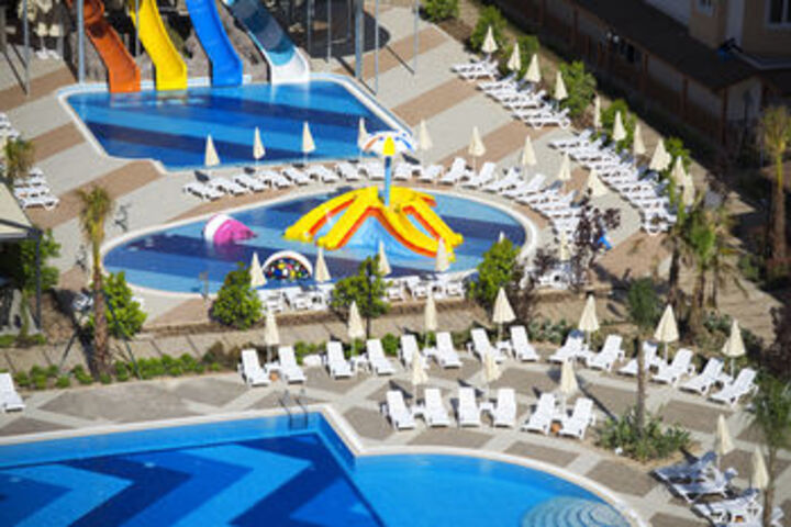 Pool 59 of 86