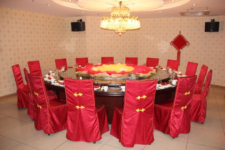 Dining 80 of 117