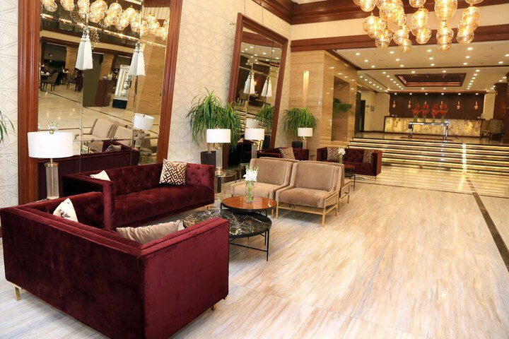 Guest Lobby