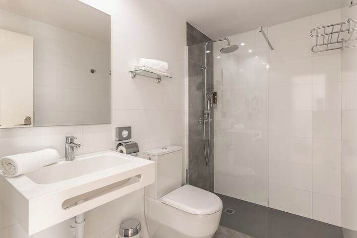 Bath Interior