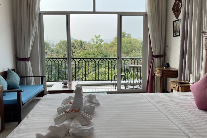 Room 16 of 41