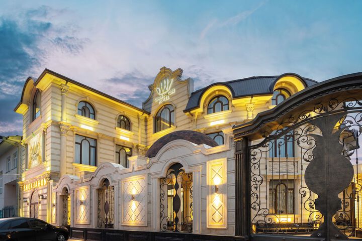 Exterior of Shoxjahon Hotel - 600 Mbps Internet