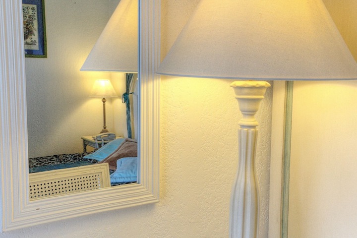Room 3 of 60