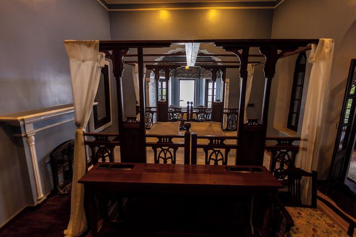 Room 3 of 11