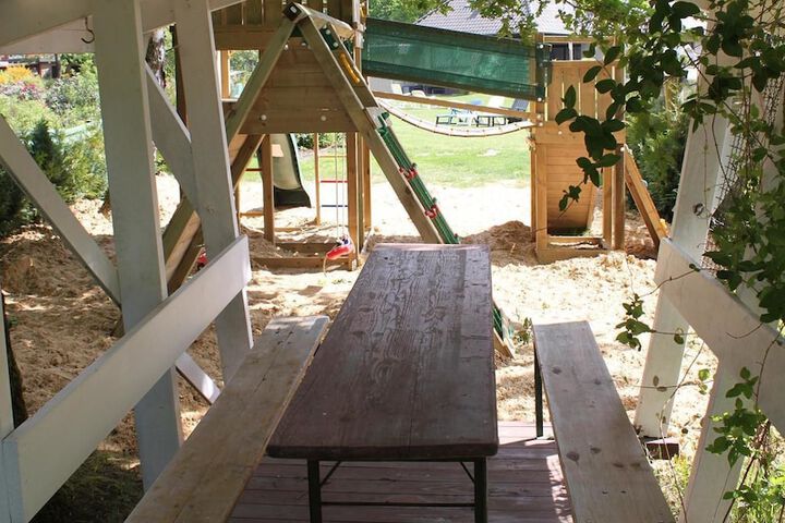 Children's play area - outdoor