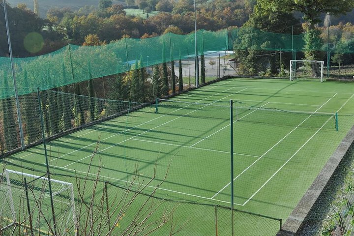Tennis court