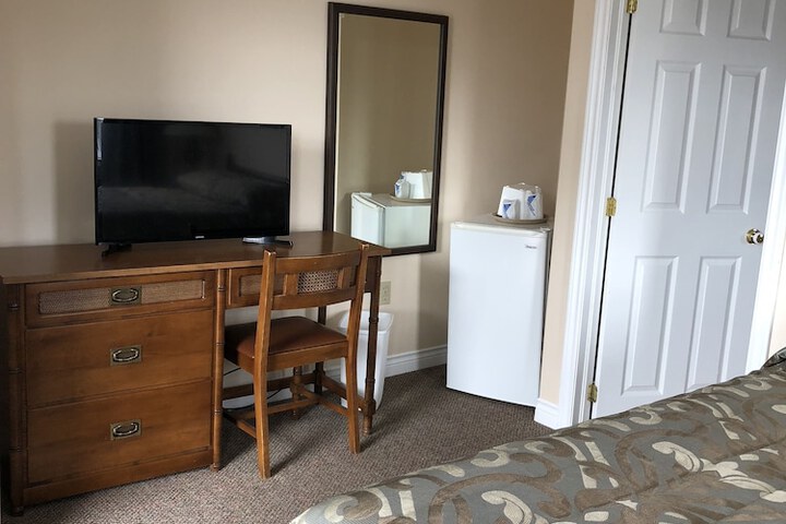 Room 7 of 81