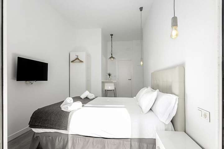 Room 15 of 43