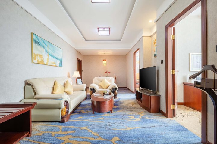 Room 19 of 41