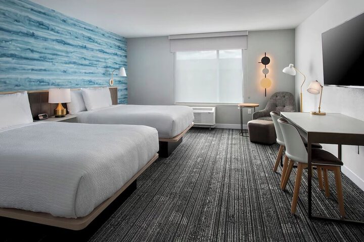 Room 2 of 15