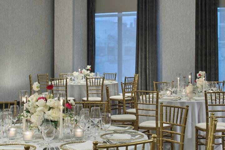 Ballroom/Hall 68 of 95