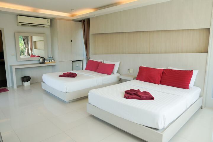 Room 8 of 64