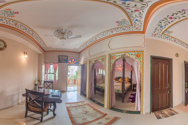 Room 21 of 105
