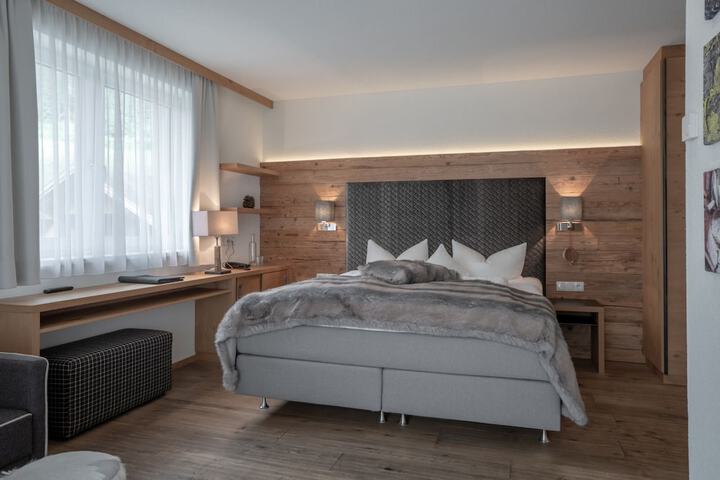 Room 25 of 56