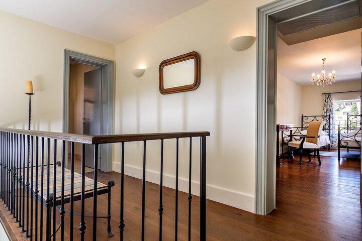 Room 45 of 219