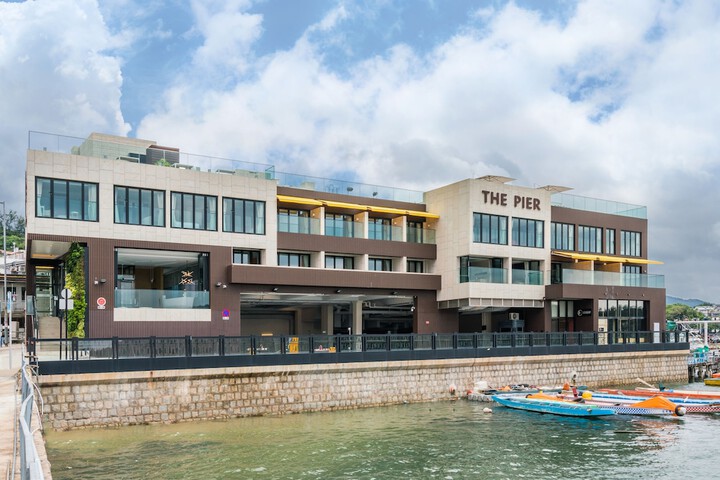 Hotel 66 of 68