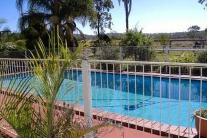 Pool 25 of 27