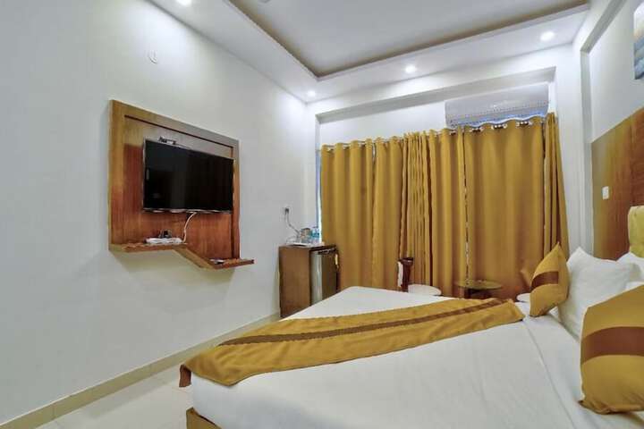 Room 13 of 56