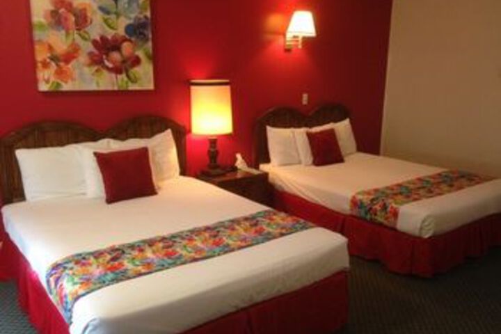 Room 6 of 9