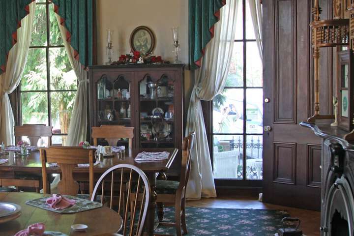 Restaurants