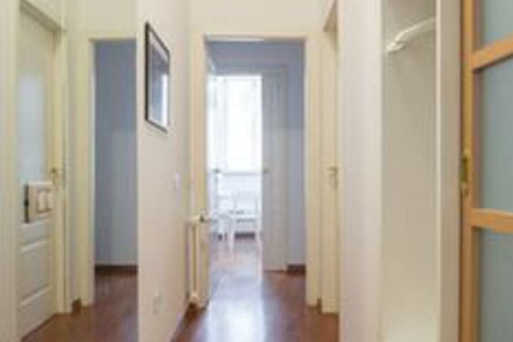 Room 7 of 17