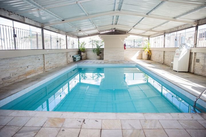 Pools & Facilities