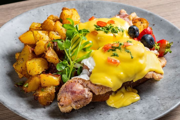 Breakfast/Coffee Service 91 of 156