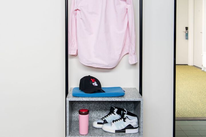 Room 14 of 36