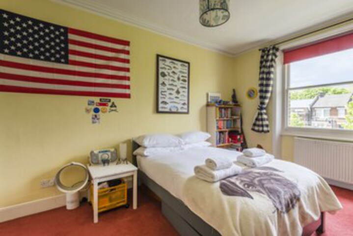 Room 54 of 83