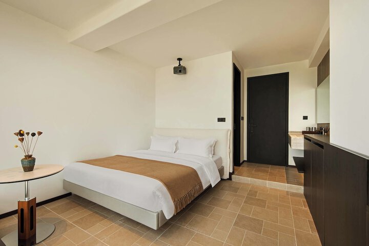 Room 45 of 112