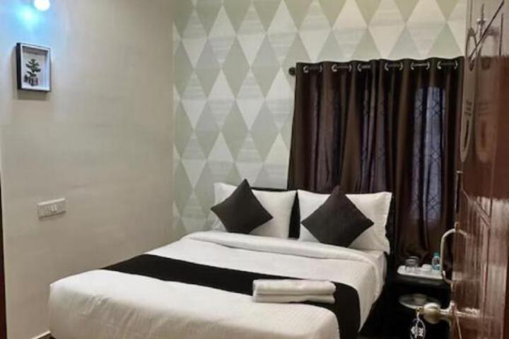 General 35 of 44