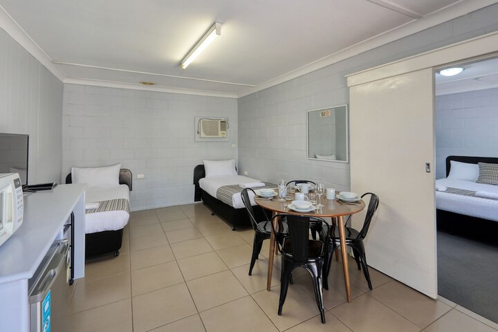 Room 9 of 52