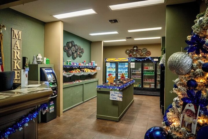 Snack bar