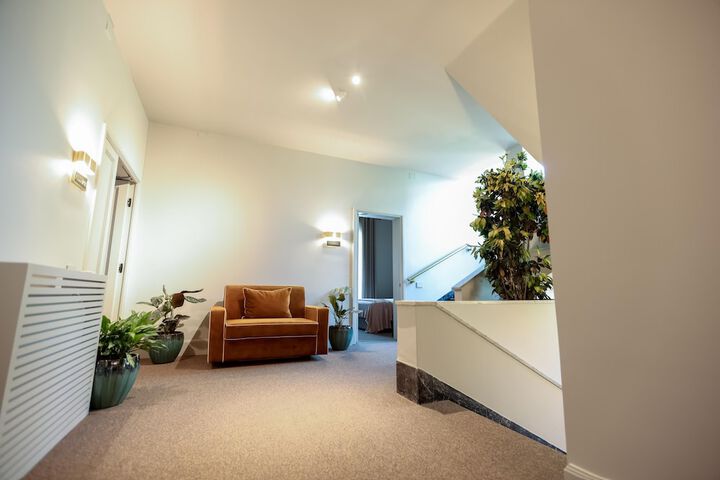 Hotel 69 of 72