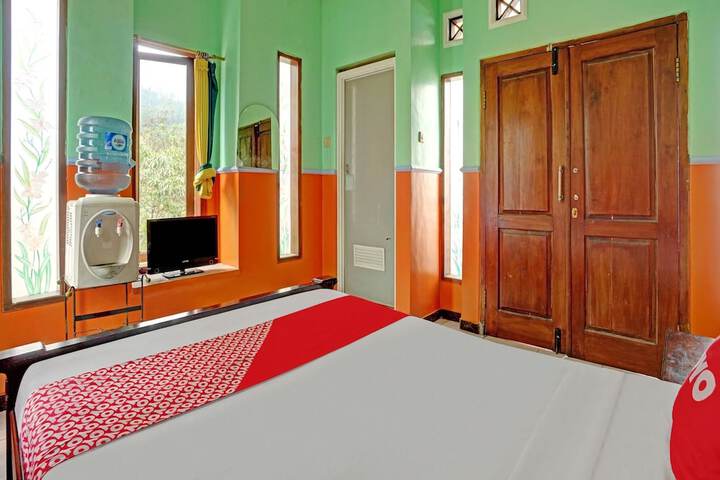 Room 16 of 26
