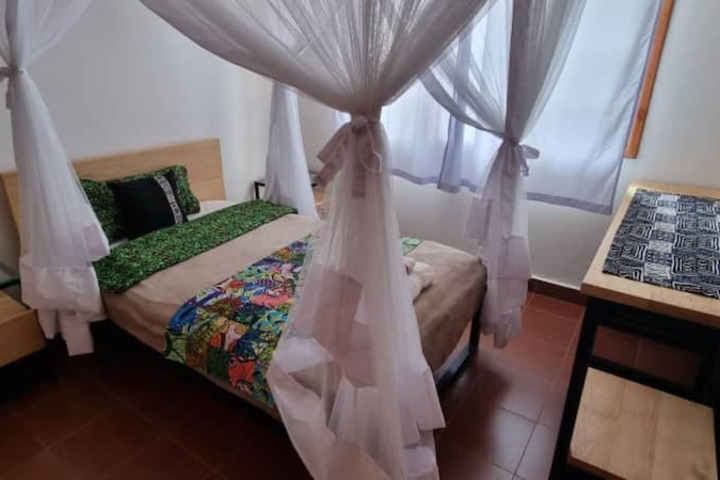 Room 2 of 15